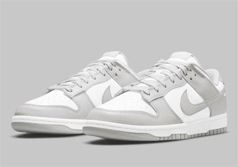 nike dunks low women grey